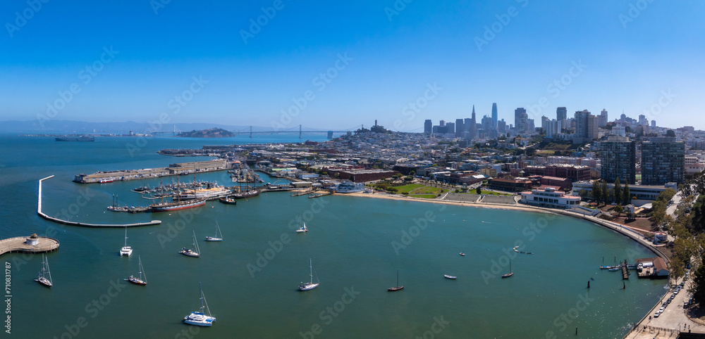 San Francisco Bay At San Francisco In California United States. Megalopolis Downtown Cityscape. Business Travel. San Francisco Bay At San Francisco In California United States.