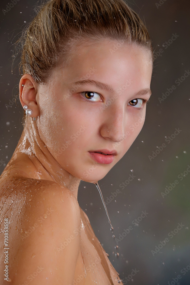 Naklejka premium Beautiful Blond Young Model extremely pretty face