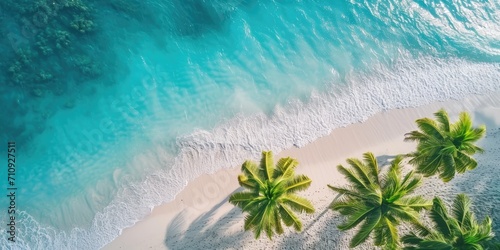 Tropical white sand beach w...
