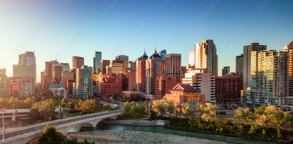 Downtown City buildings at sunrise. Calgary, Alberta, Canada - obrazy, fototapety, plakaty 