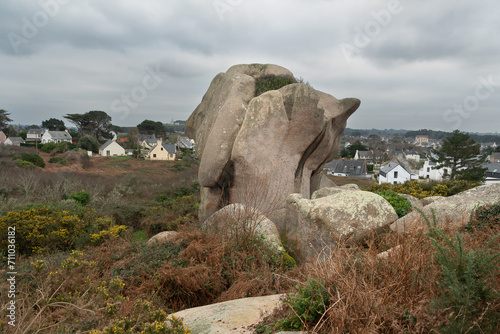La côte de granit rose à Ploumanac'h en Bretagne - France