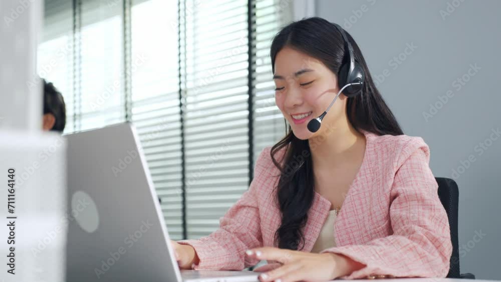 Asian beautiful business woman call center working in office workplace.