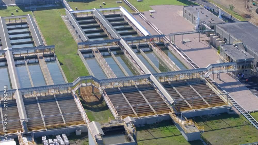 Aqueduct and treatment plant. Salinity barrier. Aerial circling
