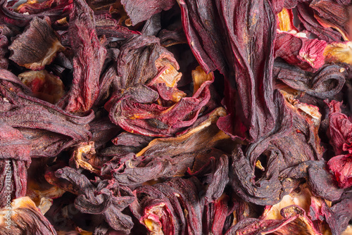 set of dried hibiscus leaves to use in infusion and cooking.
