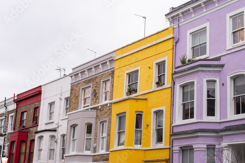 london the uk england britain colorful houses buildings notting hill portobello road elegant posh yellow purple pastel cute lovely winter 