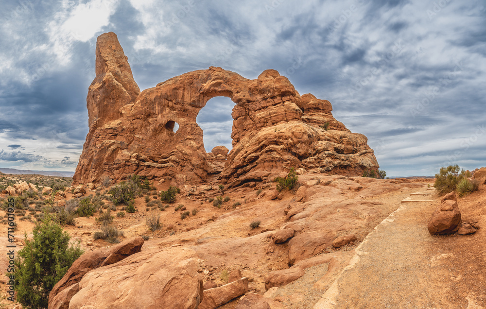 Turret Arch in Arches NAtional Monumant, Utah, USA