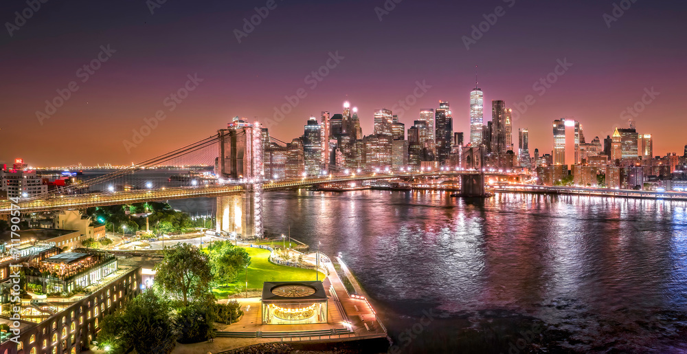 Brooklyn Bridge and Lower Manhattan - obrazy, fototapety, plakaty 