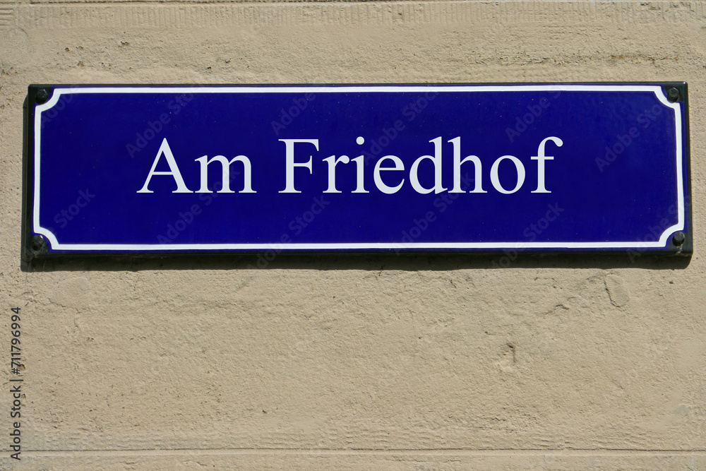 Emailleschild Am Friedhof