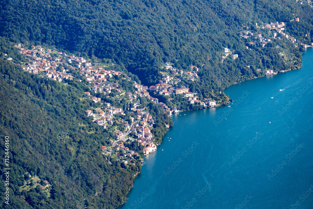 Fototapeta premium Alpe Colonno, Lombardia, Lago di Como