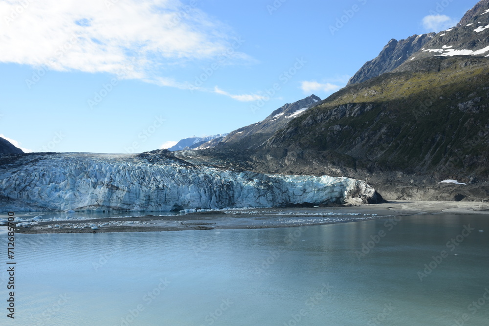 Alaska, Glacier Bay National Park and Preserve, view from cruise ships, summer time