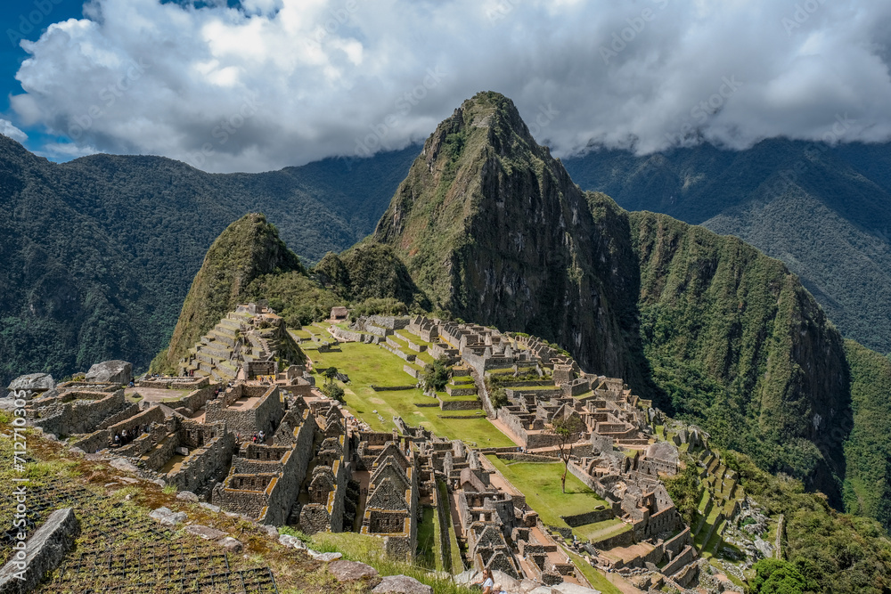 Obraz premium Montaña Machu Picchu, ruinas incas de Machu Picchu Cuzco