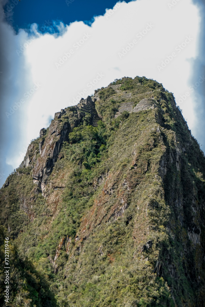 Fototapeta premium Montaña Machu Picchu, ruinas incas de Machu Picchu Cuzco