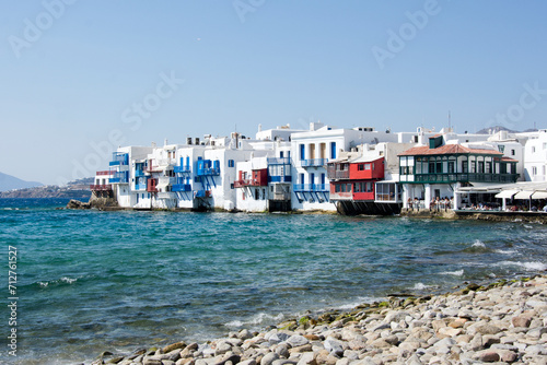 case colorate sul mare