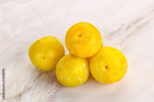 Yellow sweet plum heap fruit