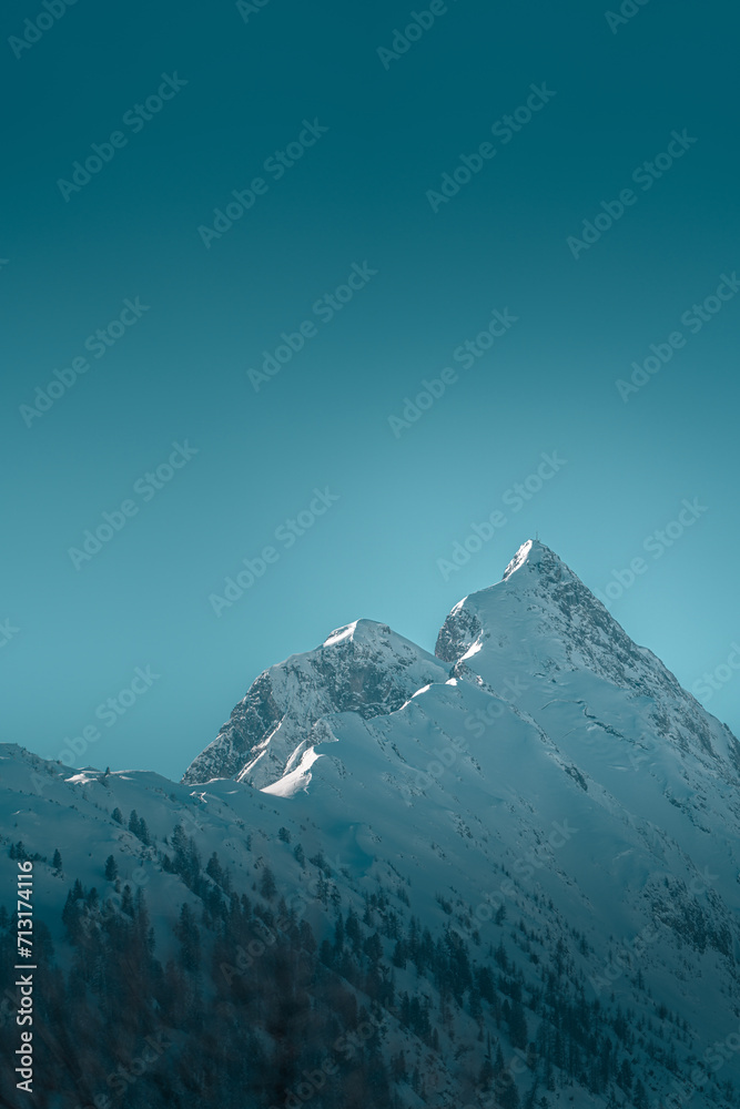 Berggipfle im Winter