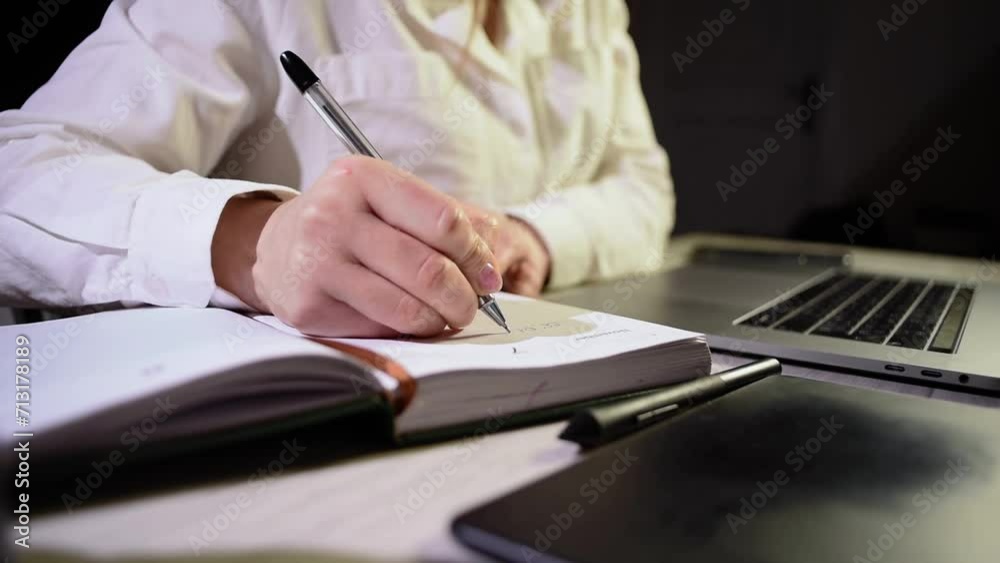 businessman working on laptop businessman working on laptop