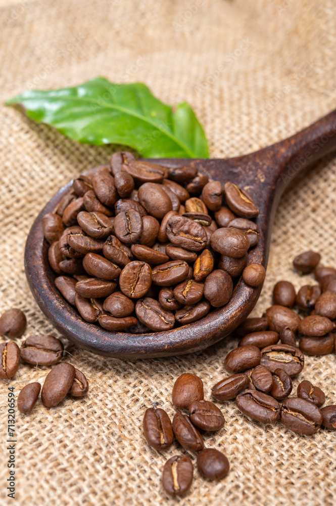 Arabica brown roasted coffee beans from Africa coffee producing region, cultivating in Ethiopia, Ivory Coast, Uganda, Kenya, Rwanda and Tanzania Arabica brown roasted coffee beans from Africa coffee producing region, cultivating in Ethiopia, Ivory Coast, Uganda, Kenya, Rwanda and Tanzania