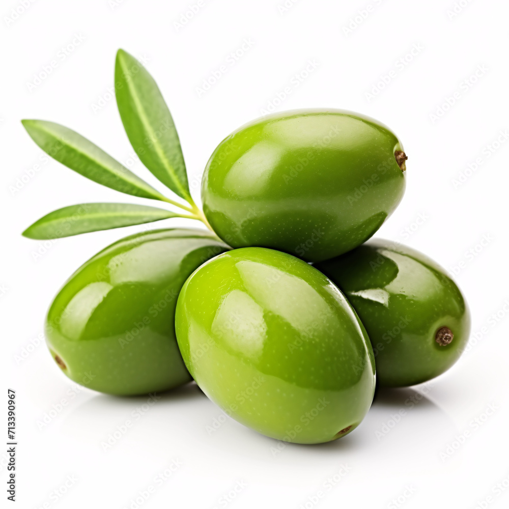 Obraz premium olives isolated on a white background