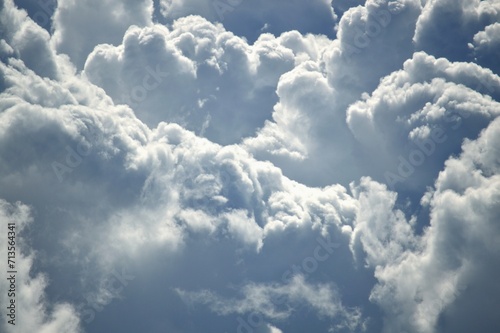 Nubes algodonosas
