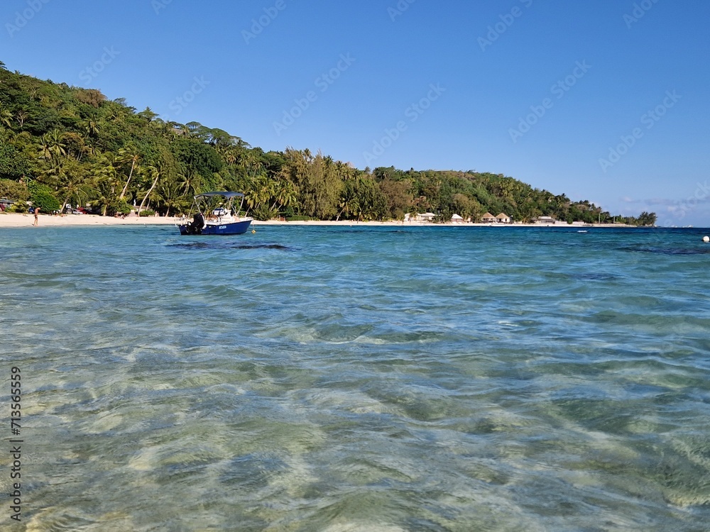 Obraz premium Matira Beach, Bora Bora, French Polynesia