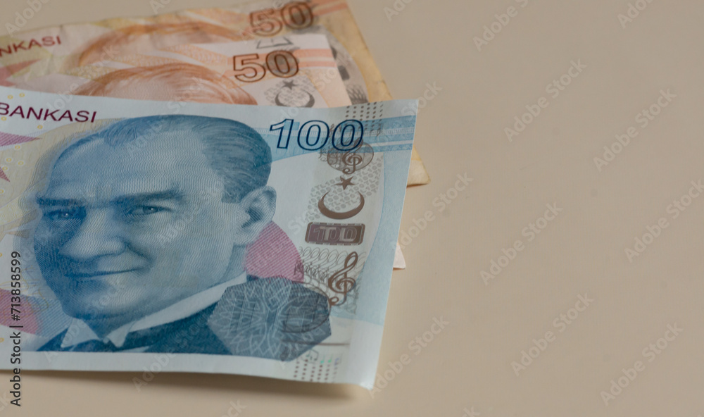 Φωτογραφία Turkish money, closeup of hundreds of Turkish lira banknotes on light background