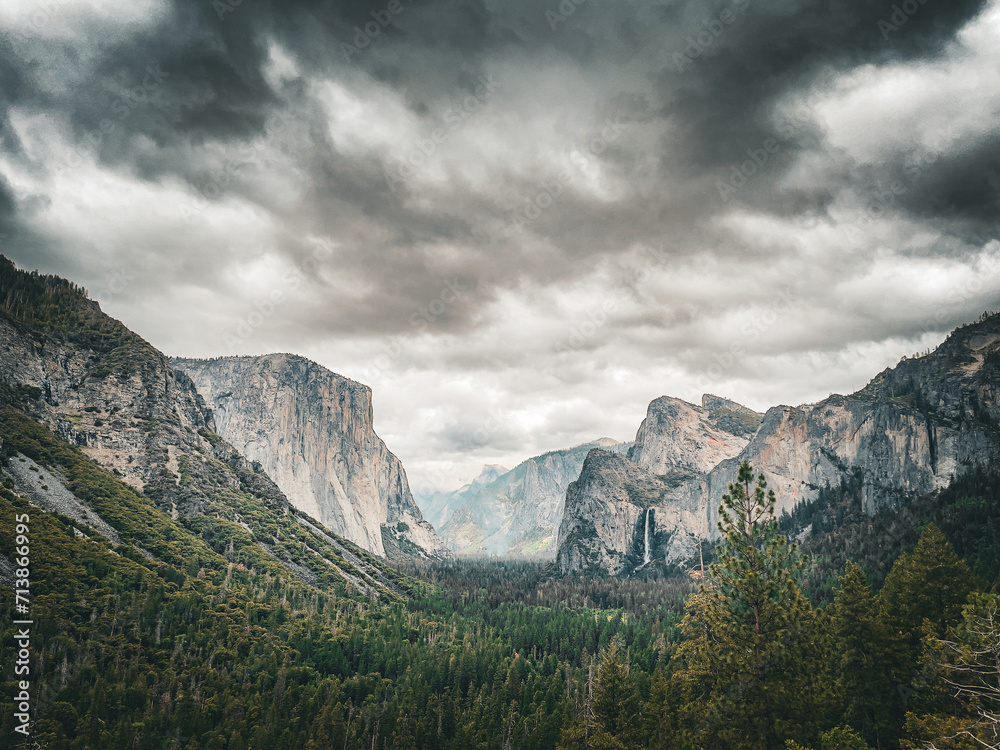 Fototapeta premium Yosemite. Yosemite National Park. California. USA
