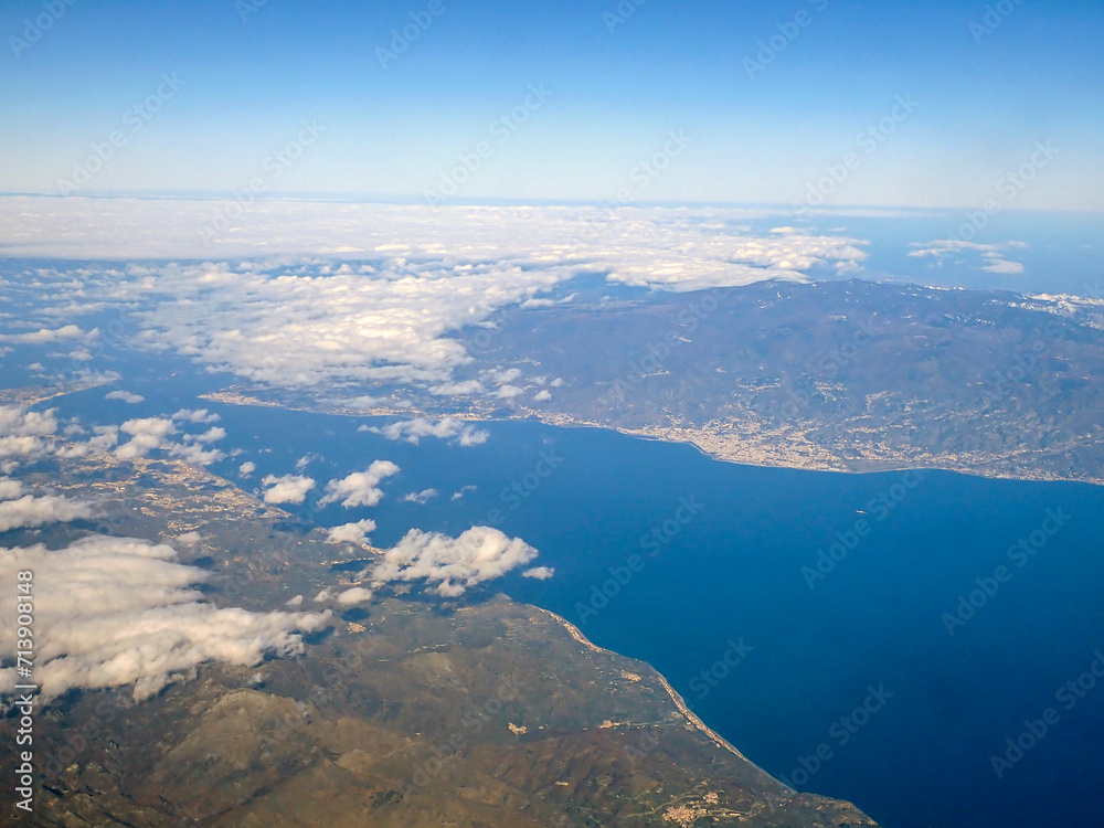 Vista aerea dello Stretto di Messina 1882
