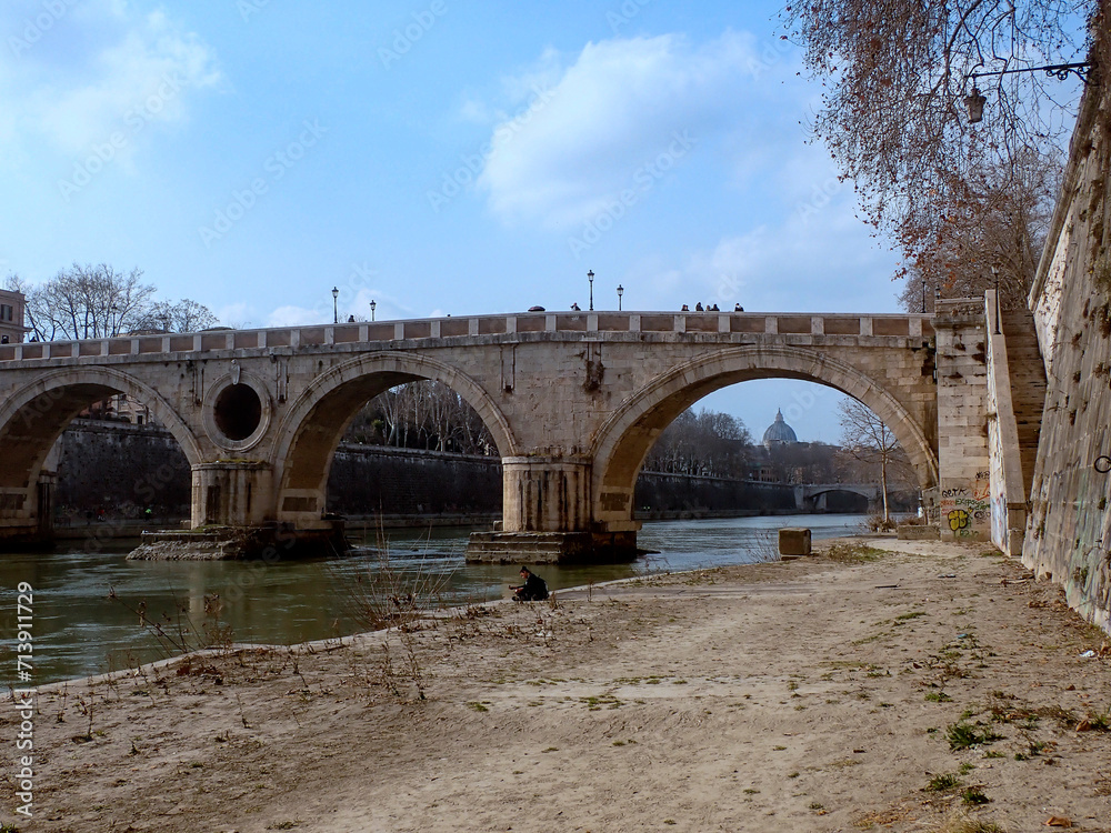 Fototapeta premium ponte sul fiume Tevere 2463