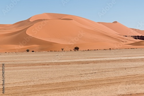 Sands dunes in Tadrart Rouge, Tassili n Ajjer National Park. Sahara, Algeria, Africa.
