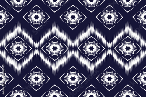 Ethnic pattern . Geometric chevron abstract illustration, wallpaper. Tribal ethnic vector texture. Aztec style. Folk embroidery. Indian, Scandinavian, African rug.design for carpet,sarong 