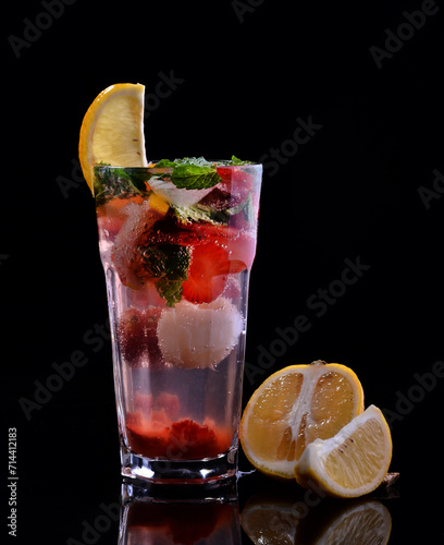mojito with ice and lime photo