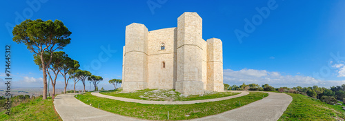 Canvastavla Castel del Monte, Italy - a Unesco World Heritage and one of the best preserved