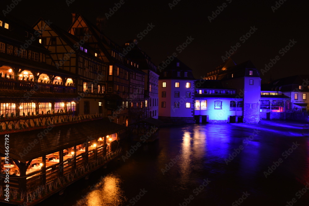 Fototapeta premium night view of Strasbourg