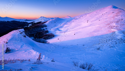 Fototapeta Naklejka Na Ścianę i Meble -  Winter sunset in the mountains. Bieszczady National Park, Poland.