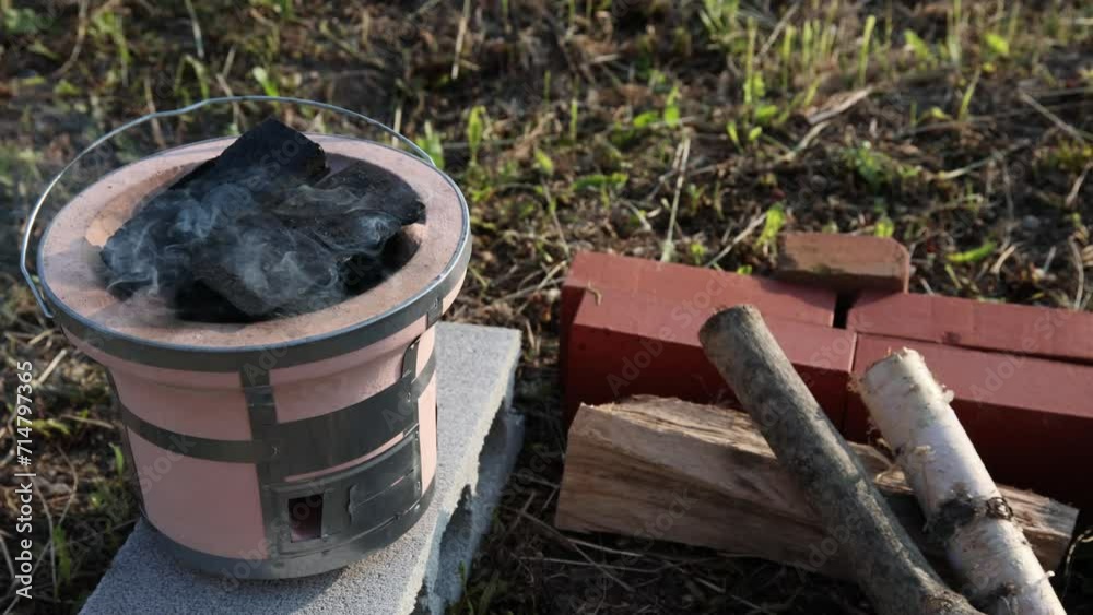 custom made wallpaper toronto digital七輪　炭と煙、炭火での調理、火を起こす