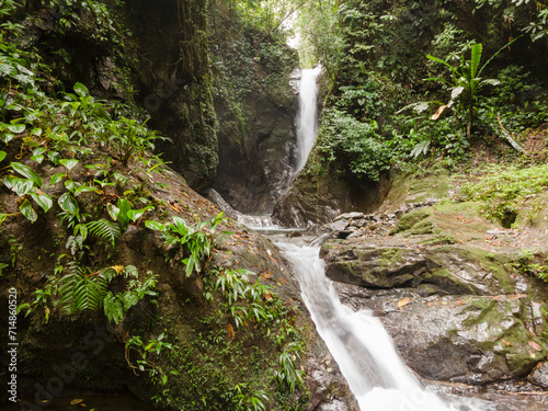 Cascada en montañas de la comarca en Panamá photo