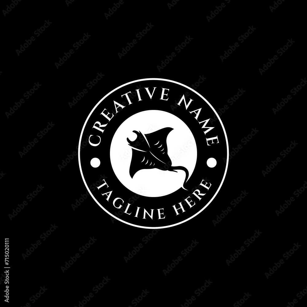 Manta ray, stingray or cramp fish round logo. Vector animals of sea and ocean water swimming with waving fins and tails. Diving skate, stingray or eagle ray fish isolated symbols, underwater wildlife Manta ray, stingray or cramp fish round logo. Vector animals of sea and ocean water swimming with waving fins and tails. Diving skate, stingray or eagle ray fish isolated symbols, underwater wildlife
