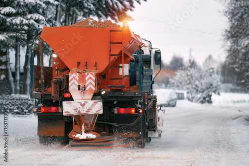 Obraz na płótnie Road maintenance in winter