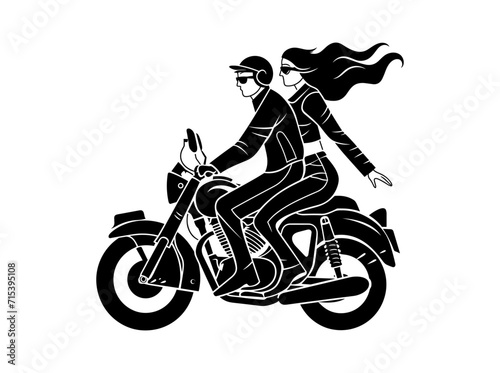 Motoristas en una moto de frente