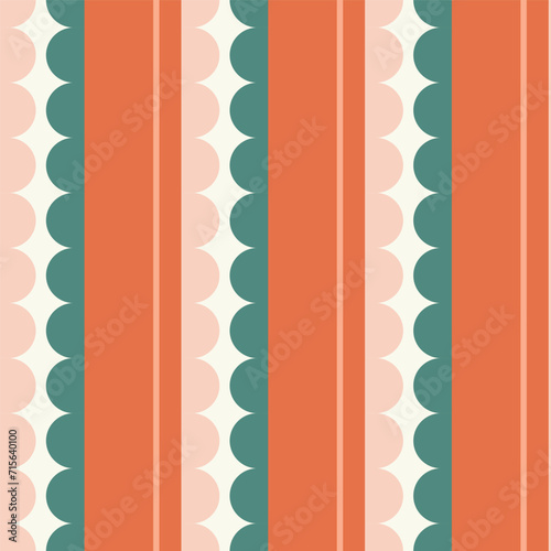 Vintage hand drawn scallops seamless pattern