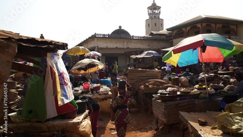 Africa: Busy Outdoor Market In Cameroon