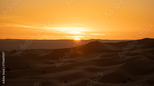 Sunset in Sahara Desert © Joel