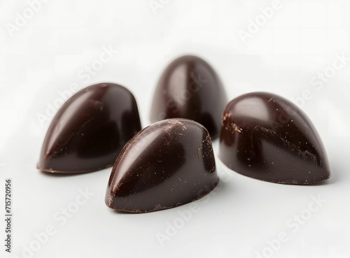 Exquisite Fusion - Cranberrycore Style Chocolate-Covered Raisins with Dark Chocolate Shell photo