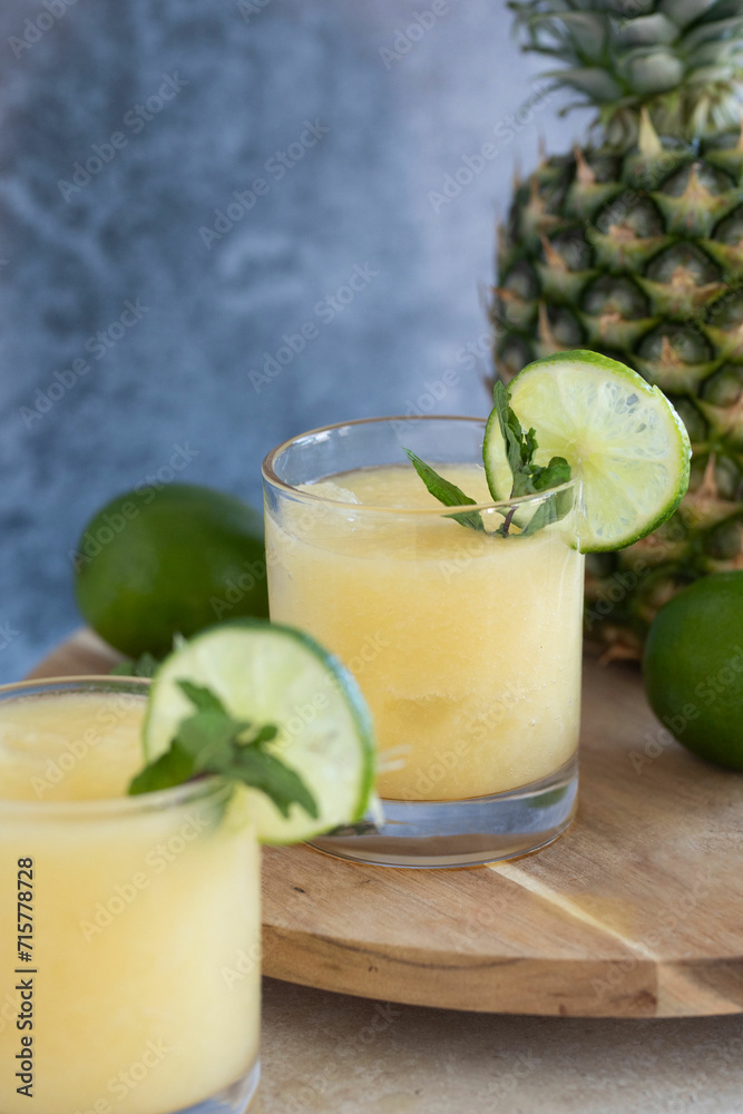 Fototapeta premium fresh lemonade with lime and mint