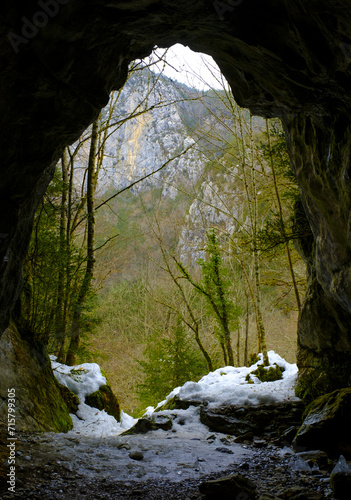 Ibón Cave. This cave is located near Isaba in the Roncal Valley, Navarra.
