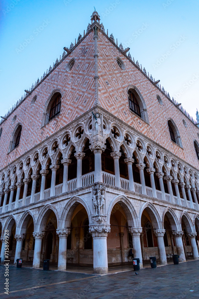 Doge's Palace Venice looking like the prow of a ship