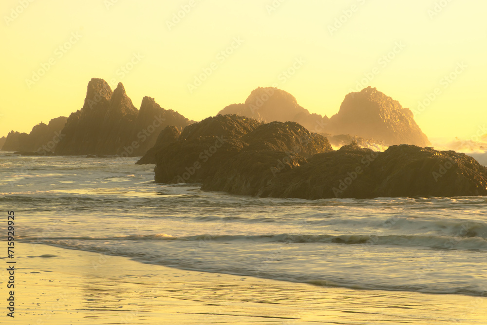 Sunset over the Pacific Ocean at South Seal Point, in Oregon United States of America. 