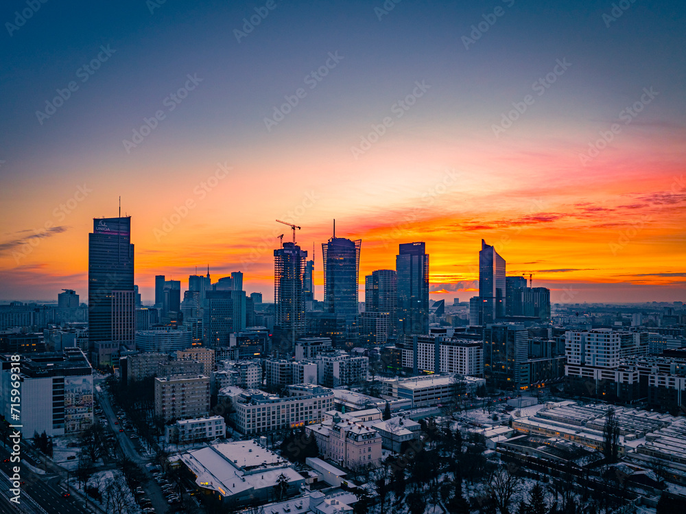 Warszawa - wschód słońca zimą