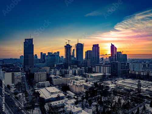 Warszawa - wschód słońca zimą