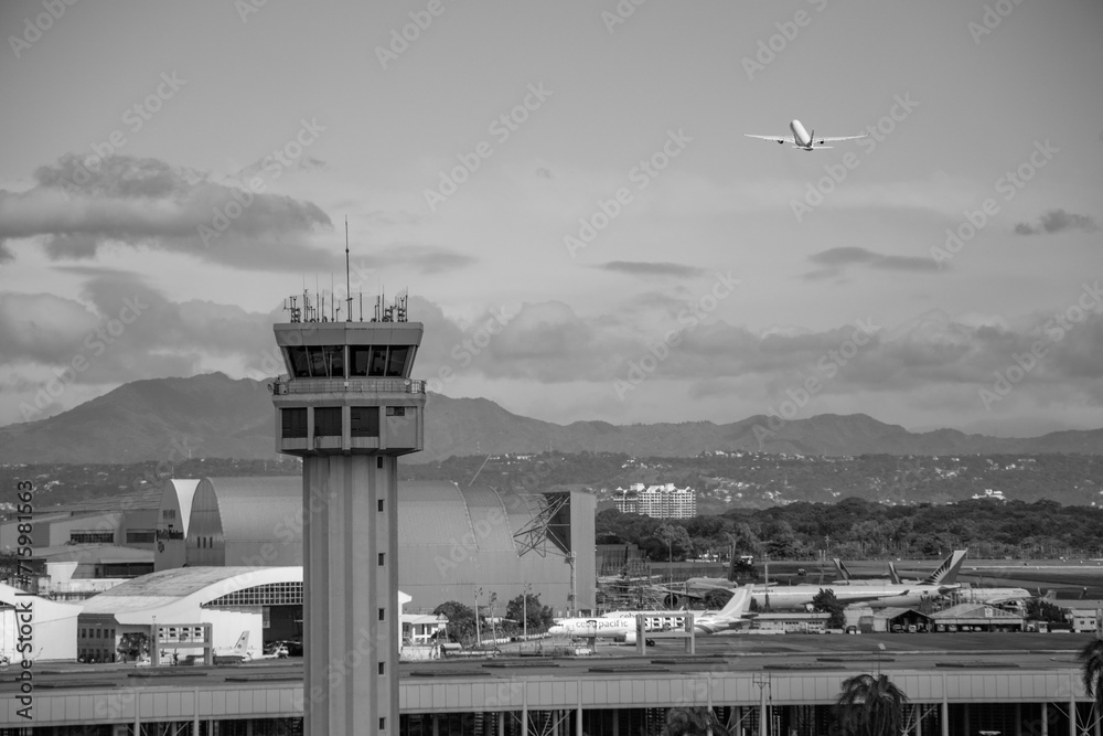 Fotografia do Stock: Aerial view of Ninoy Aquino International Airport ...